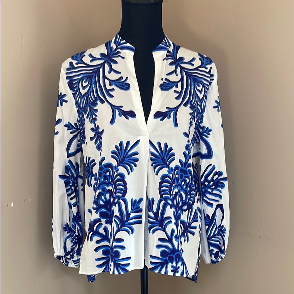 Zara Blue and White Graphic Blouse with Mandarin Collar Size Large - Picture 4 of 8